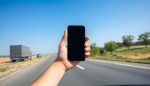 demanda por accidente de 18 ruedas por conductor que uso el celular en ee uu